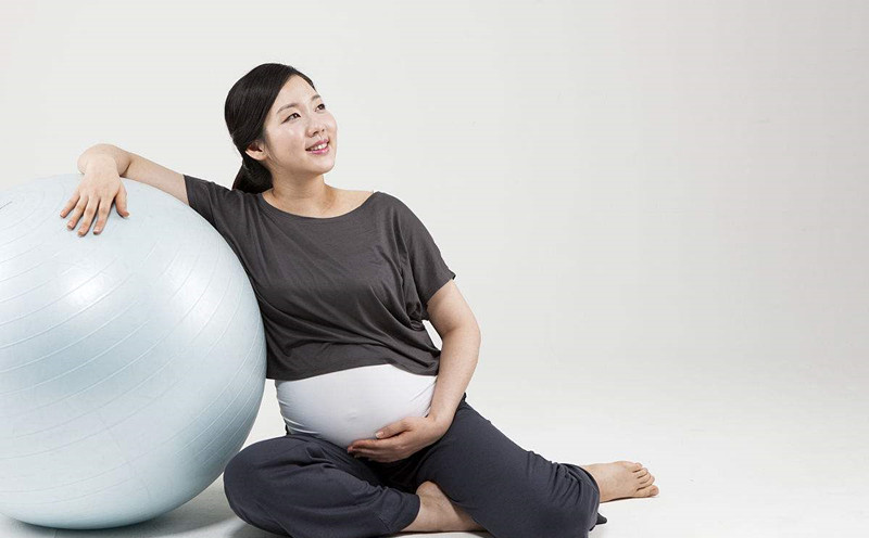 高龄女性助孕前期的5个疗养方式