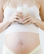 俄罗斯女性靠助孕度过经济危机
