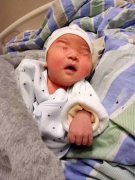 恭喜解先生的“小情人”降临人世